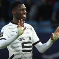 米体：国米签科内遇阻后，将目光瞄准了年轻小将杜比亚和西塞